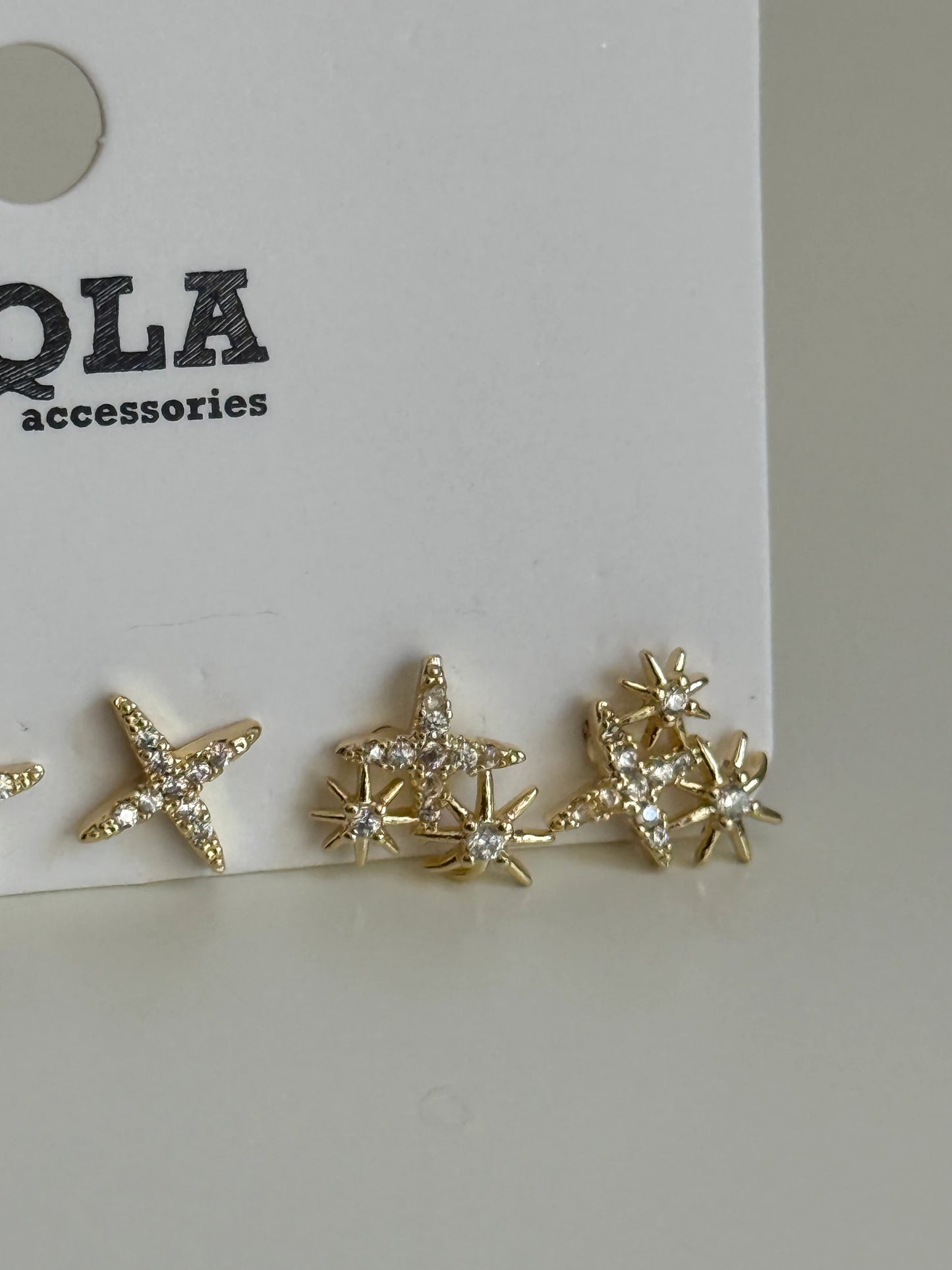 Gold Rengi Parıltı Model Set Küpe