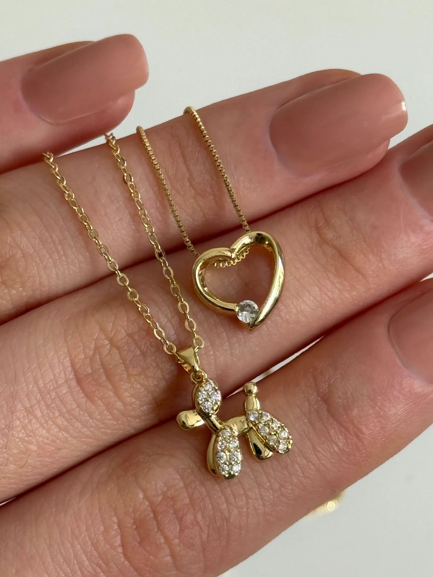 Gold Rengi Zirkon Taşlı Köpek Figür Kadın Kolye