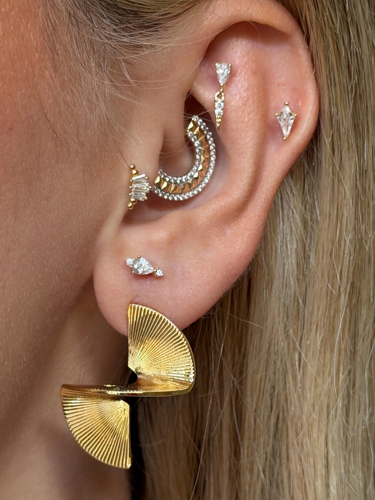 Gold Rengi 925 Ayar Gümüş Piercing