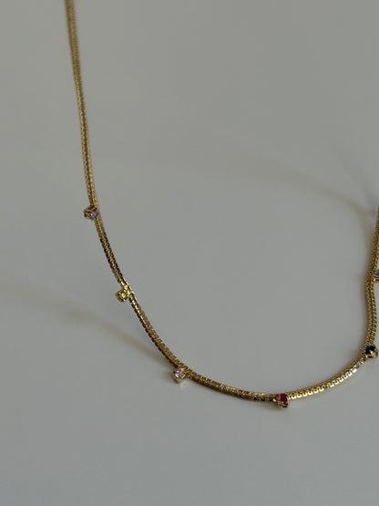 Gold Rengi Taşlı İtalyan Zincir Kadın Kolye