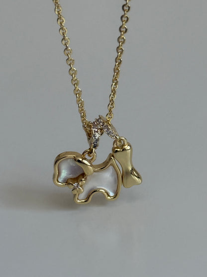 Gold Rengi Sedef Taşlı Köpek Model Kadın Kolye