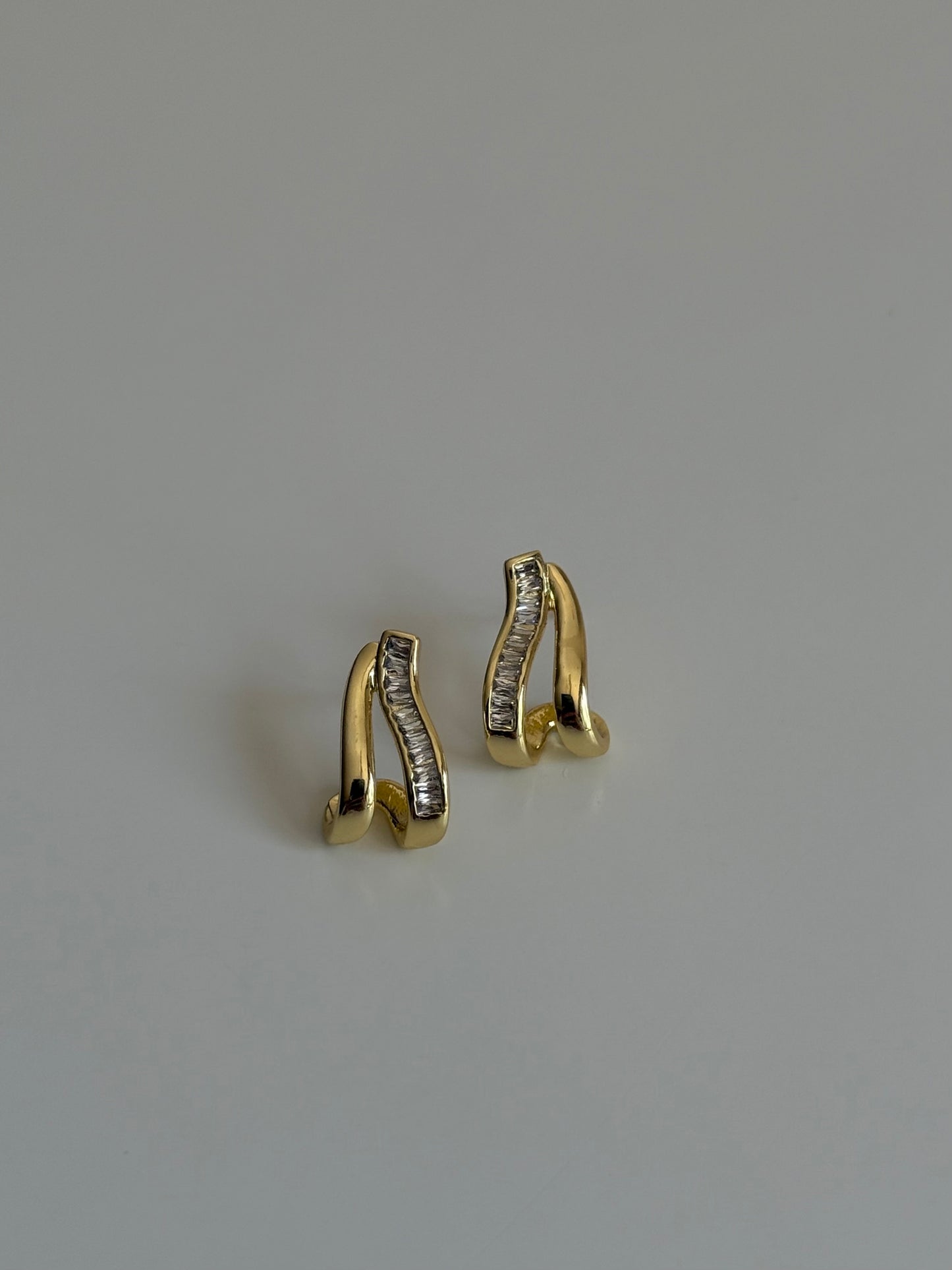 Gold Rengi Kadın Küpe