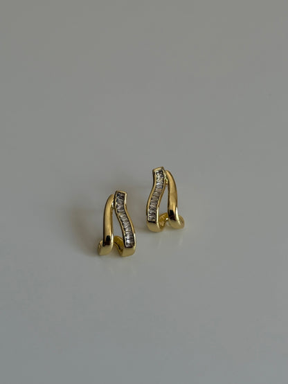 Gold Rengi Kadın Küpe