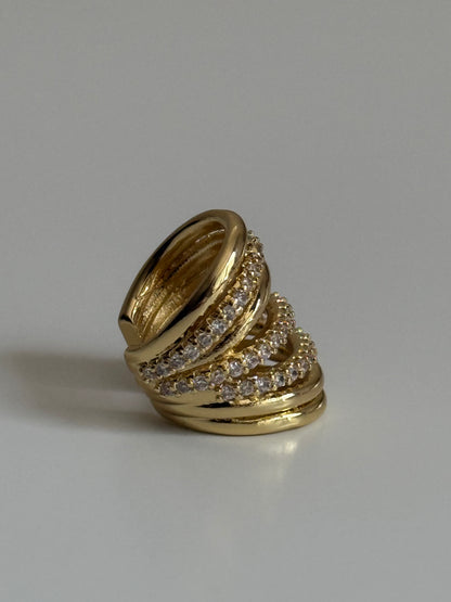 Gold Rengi Çoklu Halka Model Kadın Kıkırdak Küpe