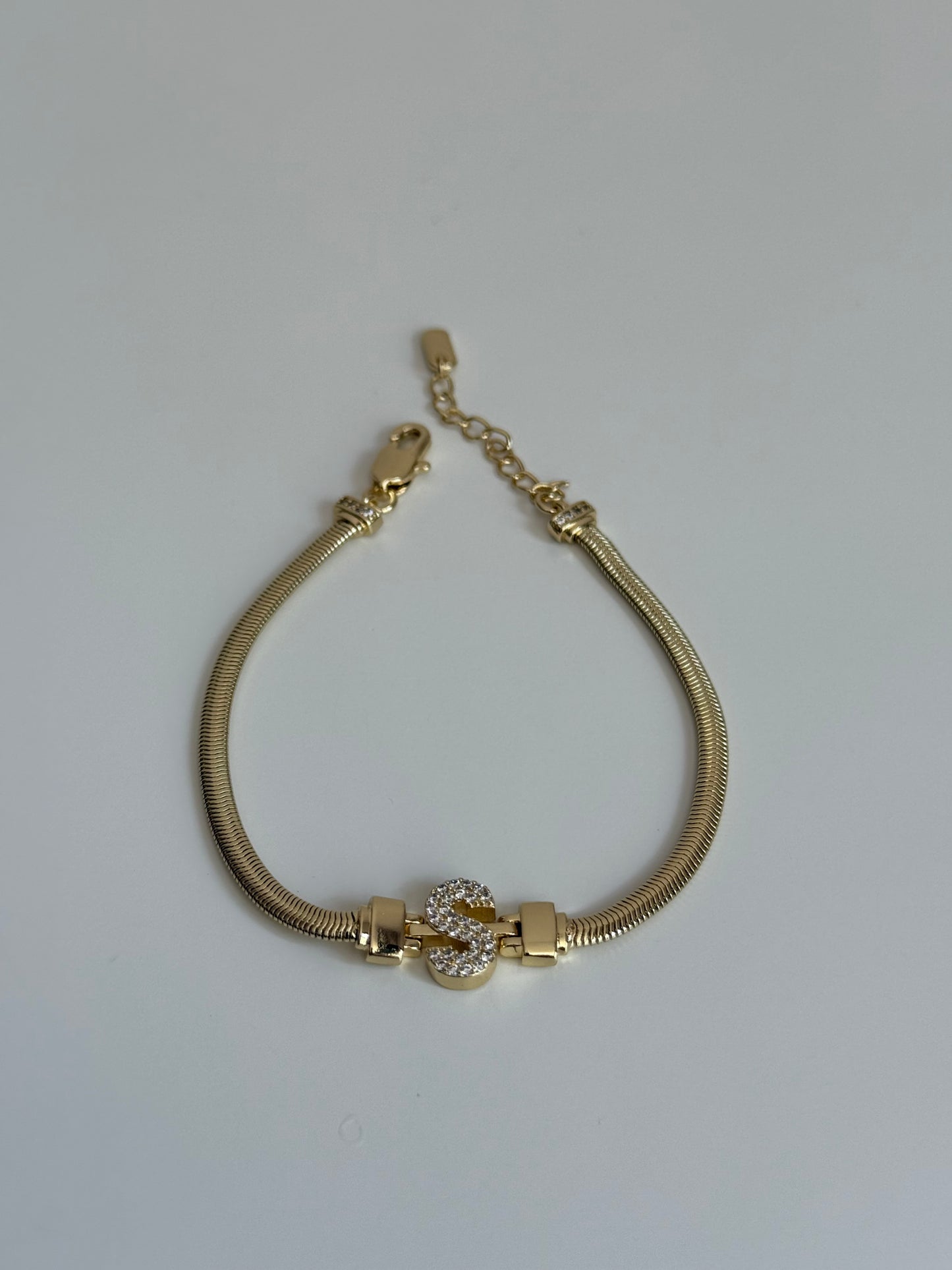 Gold Rengi İtalyan Zincir Model Harfli Kadın Bileklik