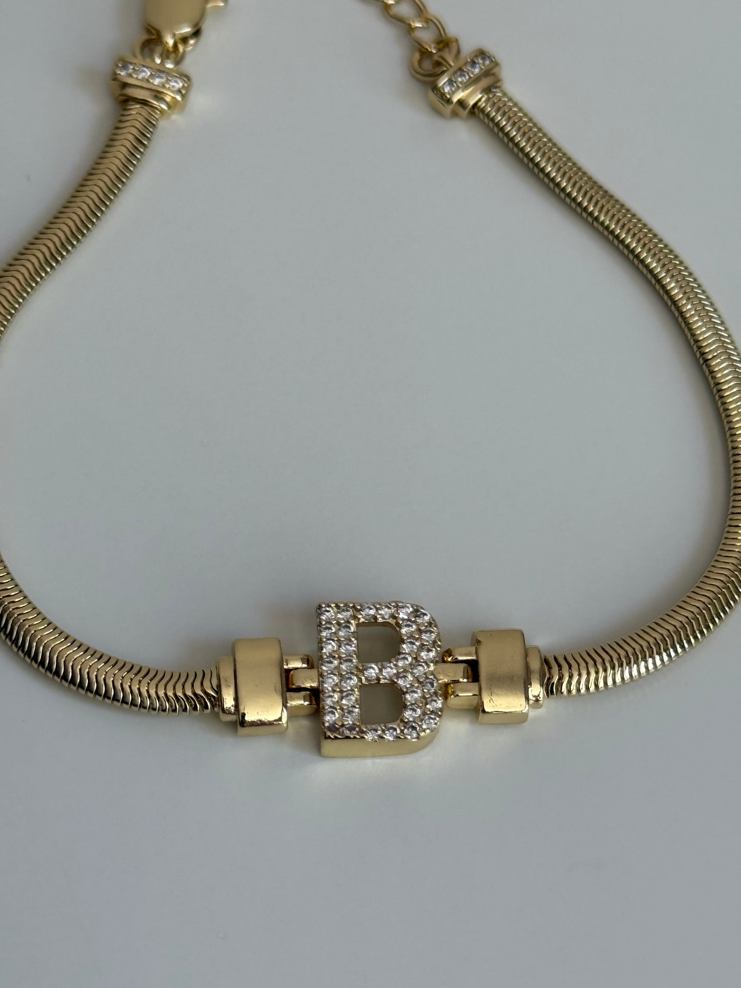 Gold Rengi İtalyan Zincir Model Harfli Kadın Bileklik