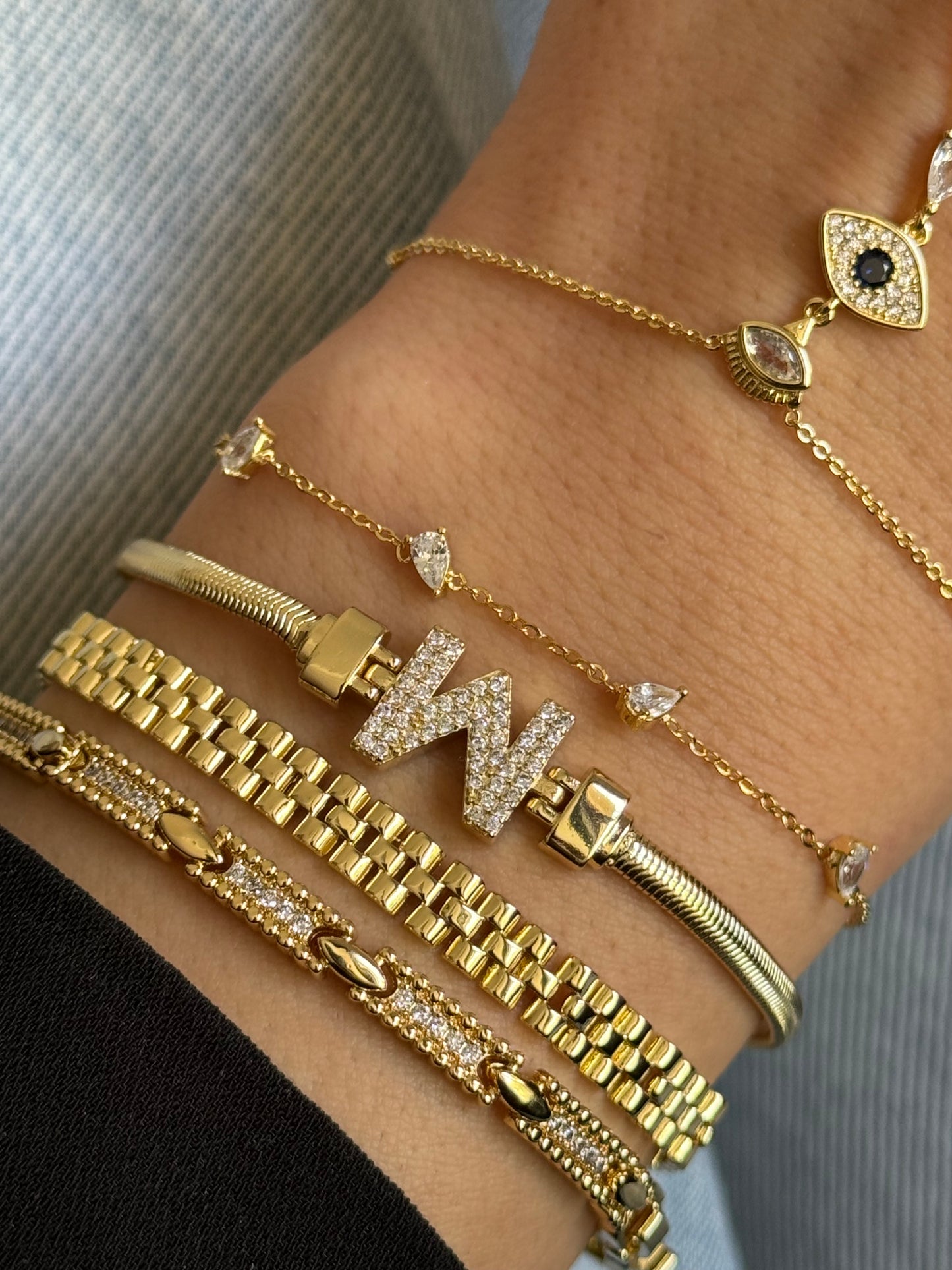 Gold Rengi İtalyan Zincir Model Harfli Kadın Bileklik