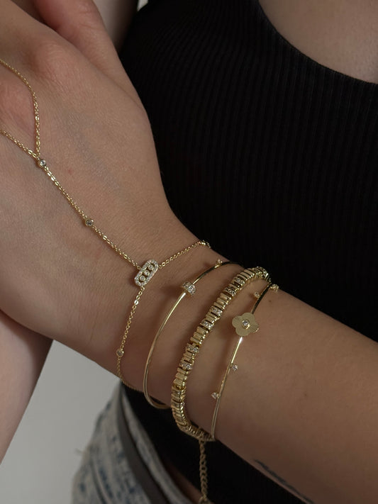 Gold Rengi Yonca Model Kadın Kelepçe Bileklik