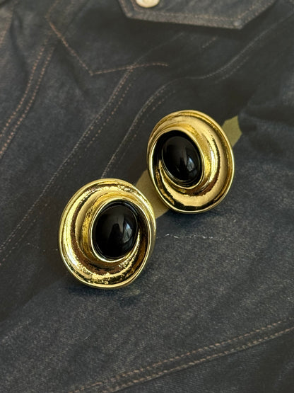 Gold Rengi Renkli Taşlı Oval Model Kadın Küpe