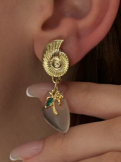 Gold Rengi Deniz Kabuğu Model Sallantılı Kadın Küpe