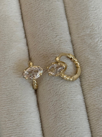 Gold Rengi Renkli Taşlı Kadın Küpe