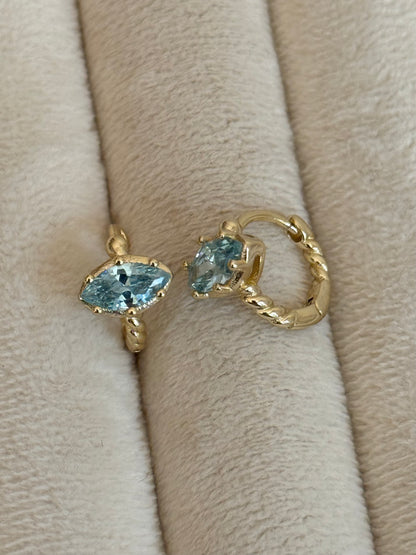 Gold Rengi Renkli Taşlı Kadın Küpe