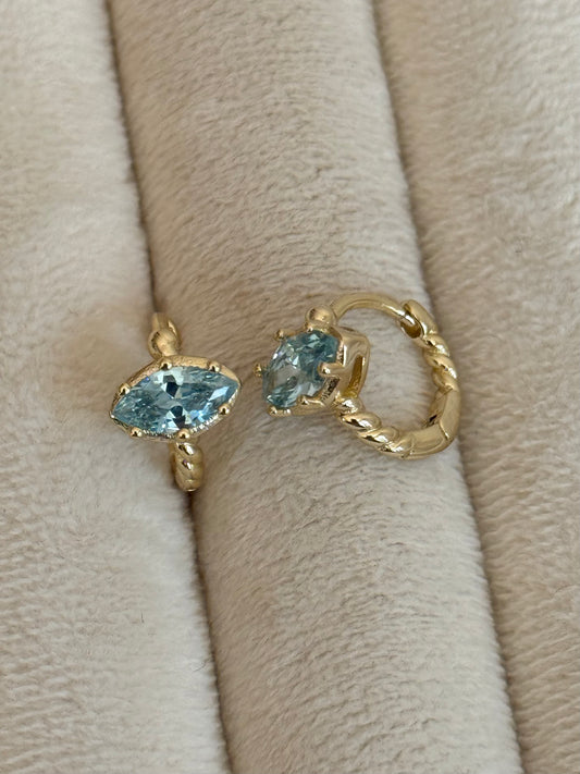 Gold Rengi Renkli Taşlı Kadın Küpe