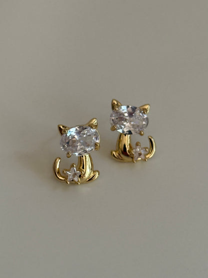 Gold Rengi Taşlı Kedi Model Kadın Küpe