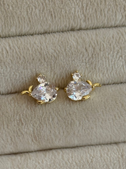 Gold Rengi Taşlı Balık Model Kadın Küpe