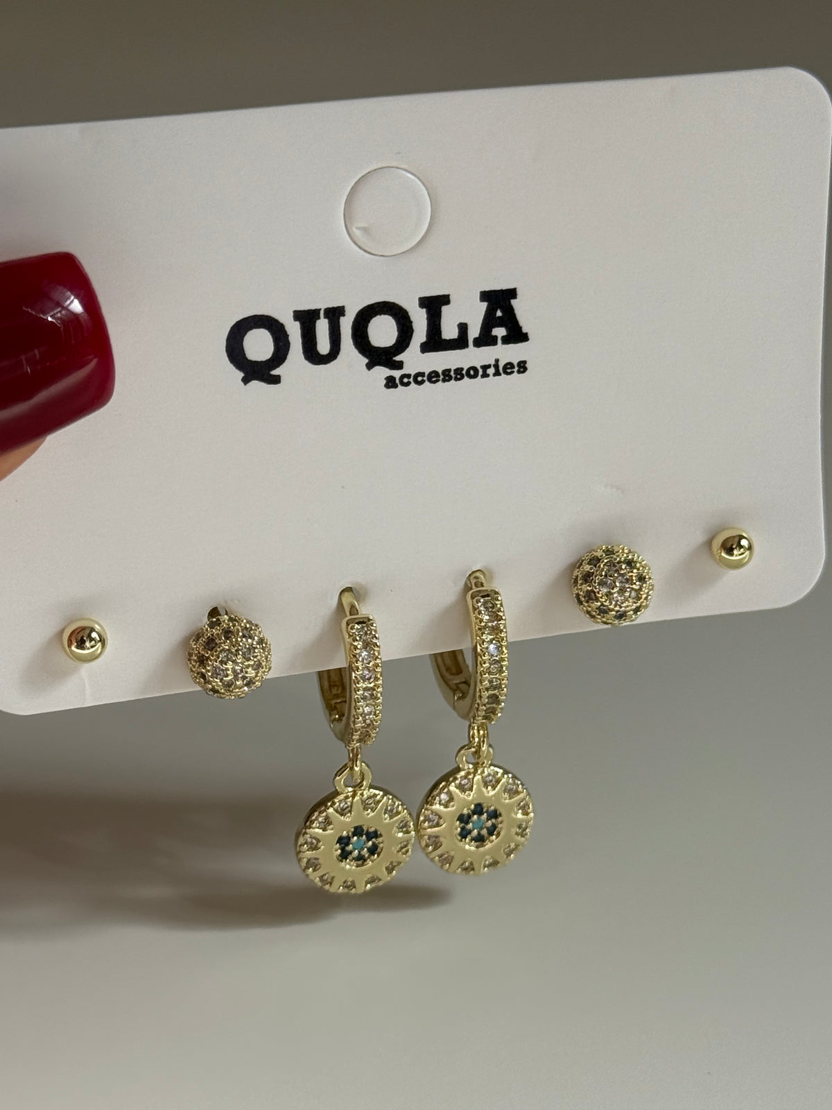 Gold Rengi Sallantılı Set Küpe