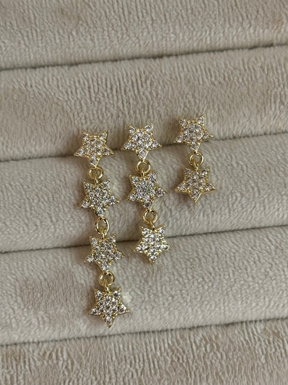 Gold Rengi Yıldız Model Üçlü Set Küpe