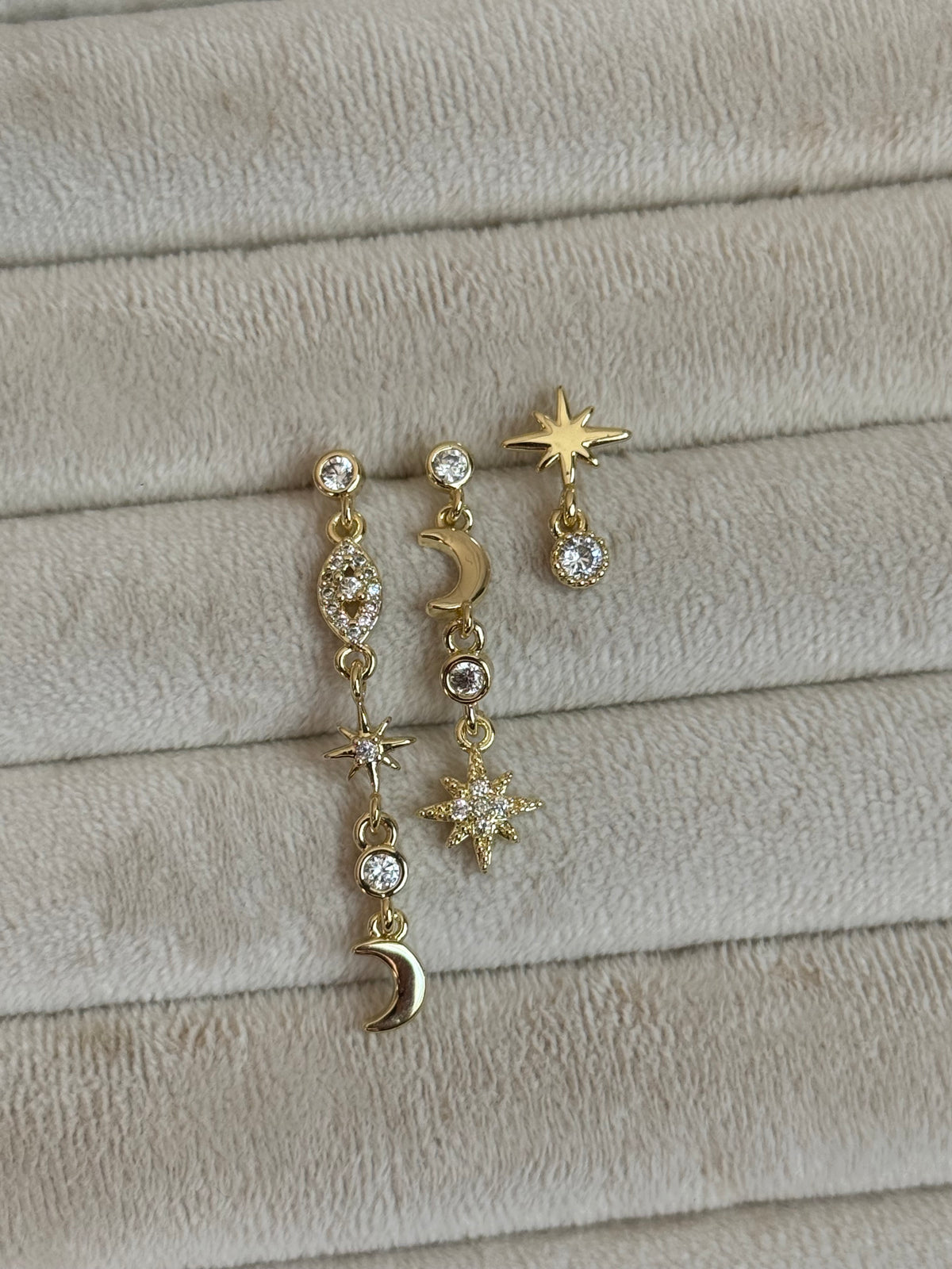 Gold Rengi Ay Yıldız Model Üçlü Set Küpe