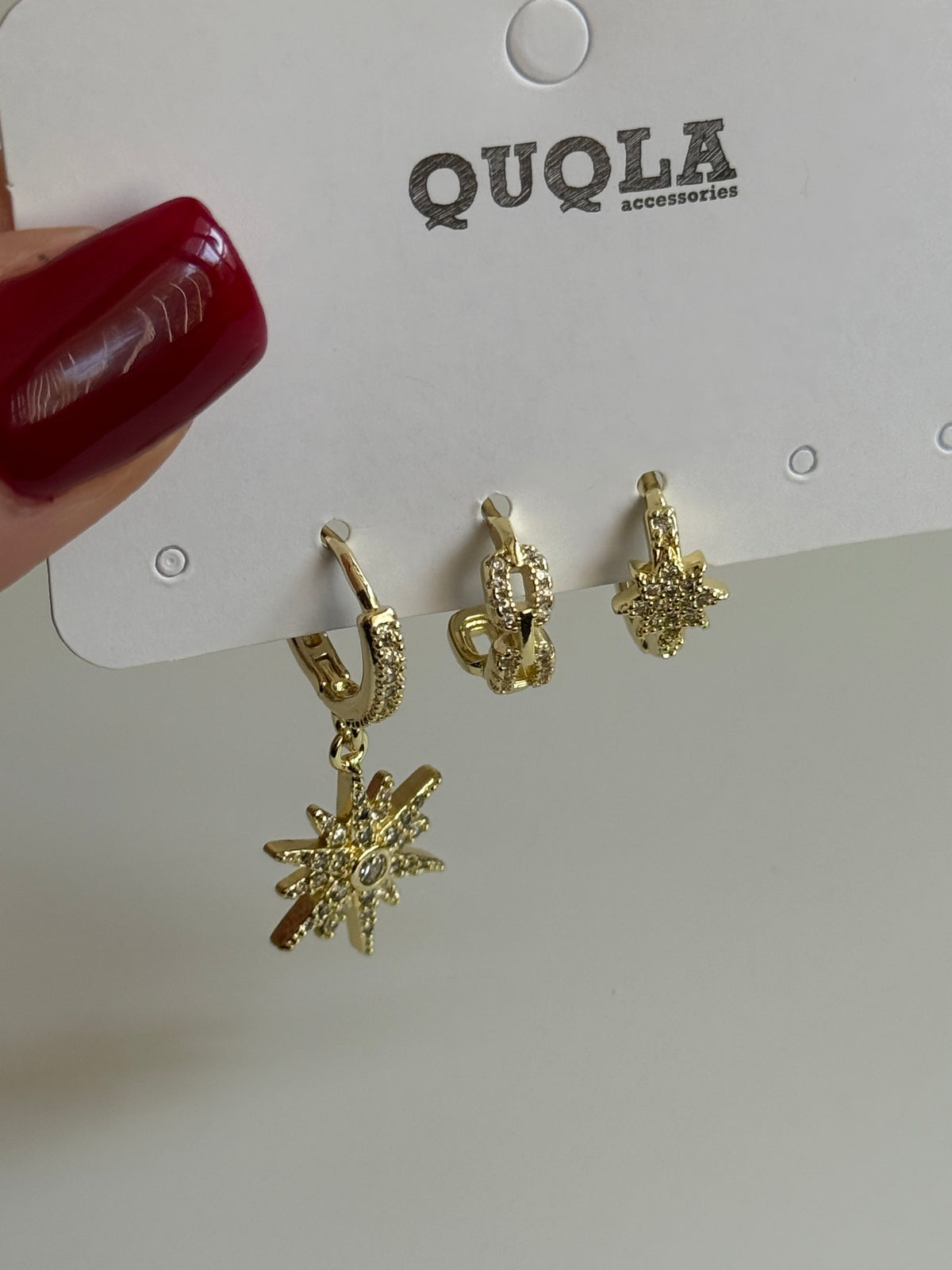 Gold Rengi Kutup Yıldızı Sallantılı Üçlü Set Küpe