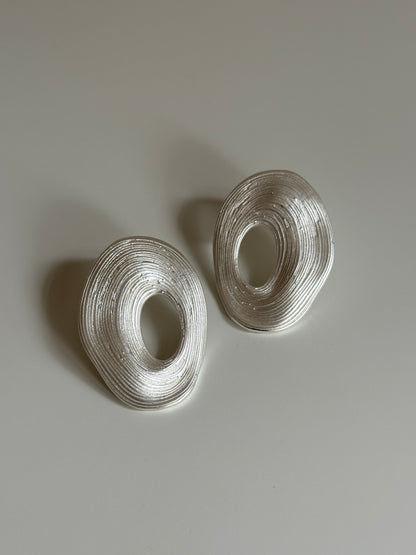 Mat Oval Model Kadın Küpe