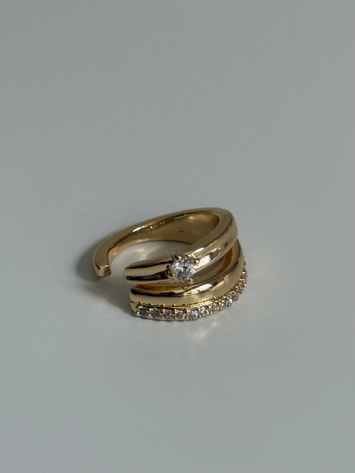 Gold Rengi Kadın Kıkırdak Küpe