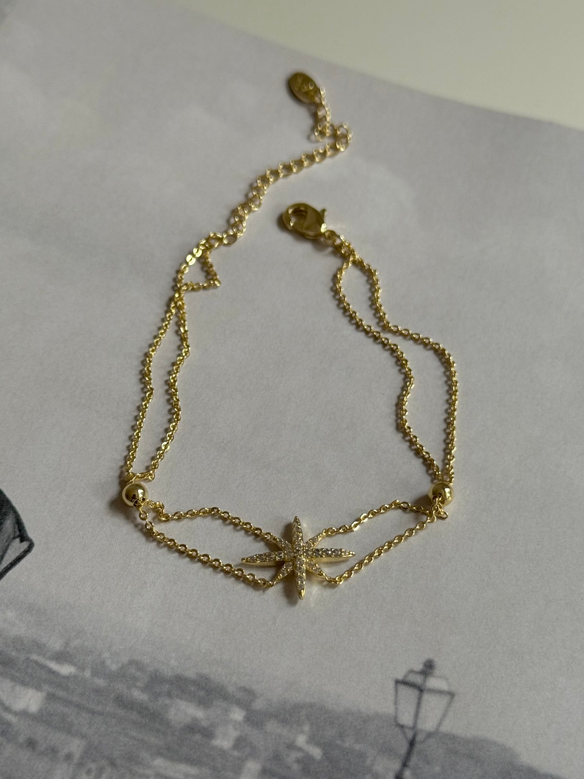 Gold Rengi Kutup Yıldızı Model İki Sıra Kadın Bileklik