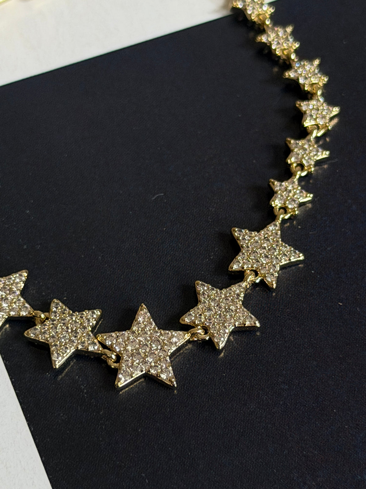 Gold Rengi Sıralı Yıldız Model Xupıng Kadın Bileklik