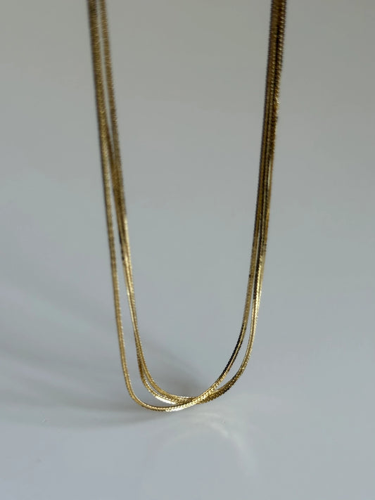 Gold Rengi Üç Sıra İtalyan Zinciri Kadın Kolye