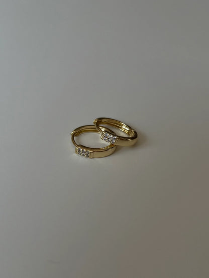 Gold Rengi Zirkon Taş Detaylı Xupıng Halka Kadın Küpe