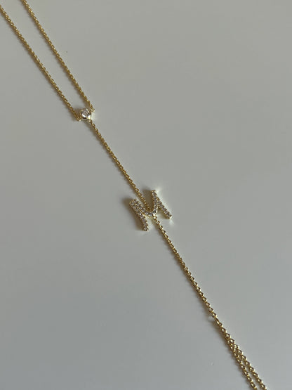 Gold Rengi Zirkon Taşlı Harf Kadın Şahmeran