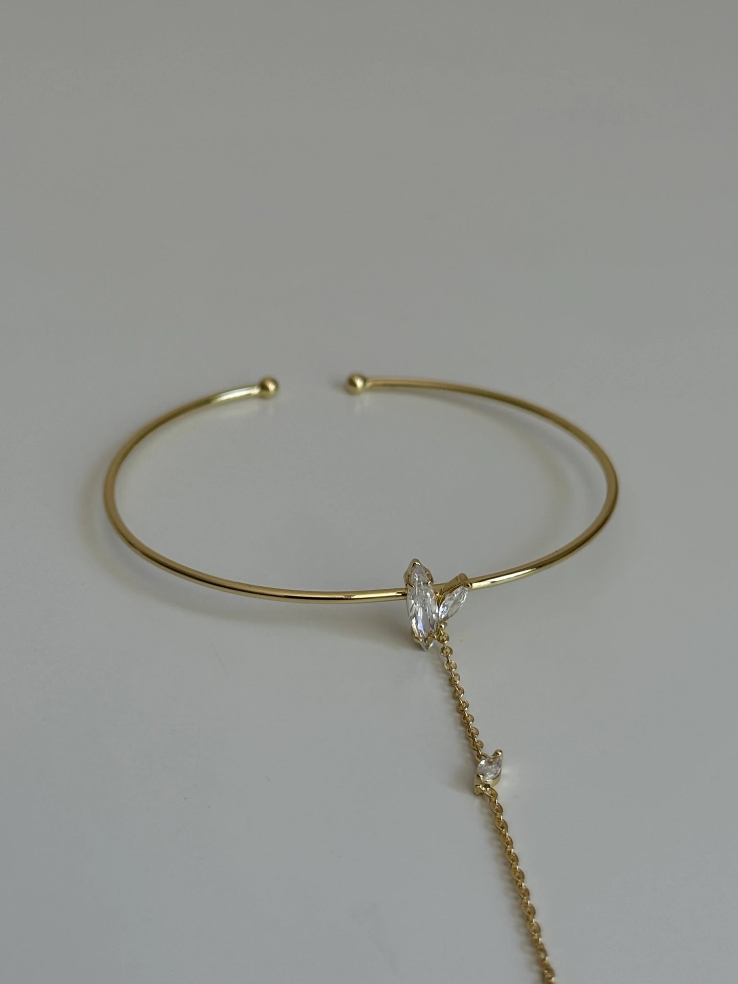 Gold Rengi Taşlı Kelepçeli Şahmeran
