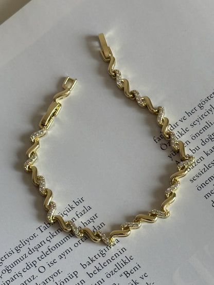 Gold Rengi Dalga model Kadın Bileklik