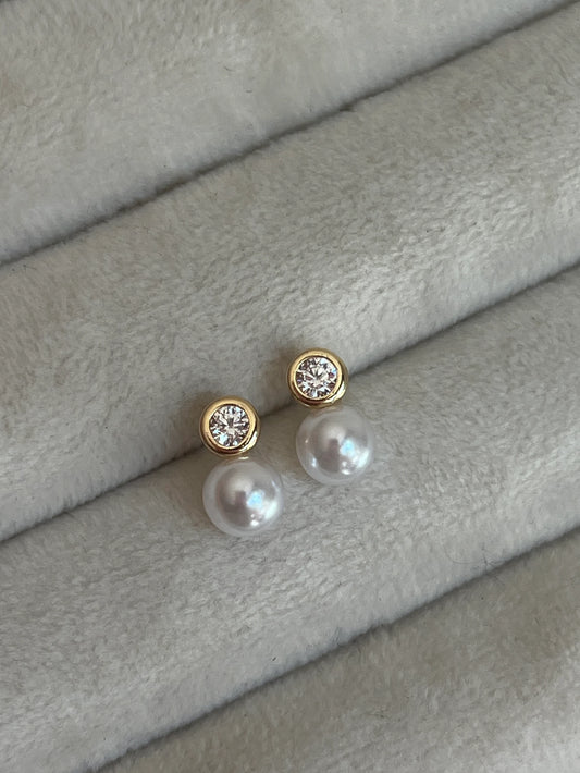 Gol Rengi Zirkon Taşlı İnci Model Kadın Minimal Küpe