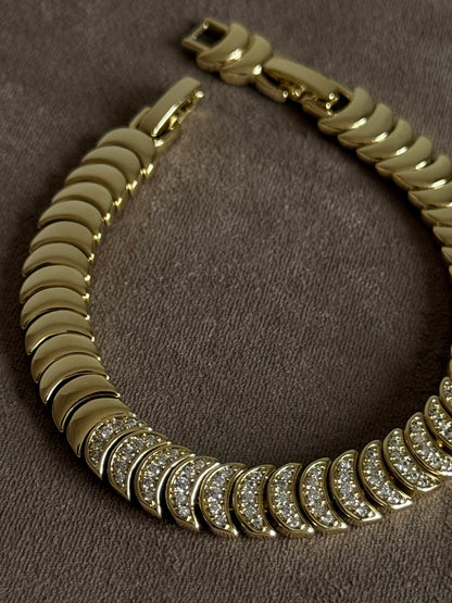 Gold Rengi Sıralı Ay Model Xupıng Kadın Bileklik