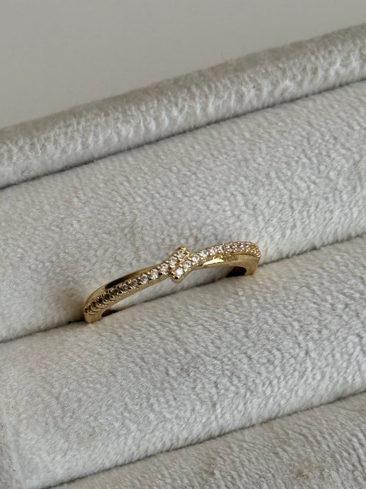 Gold Rengi Taşlı Kadın Yüzük