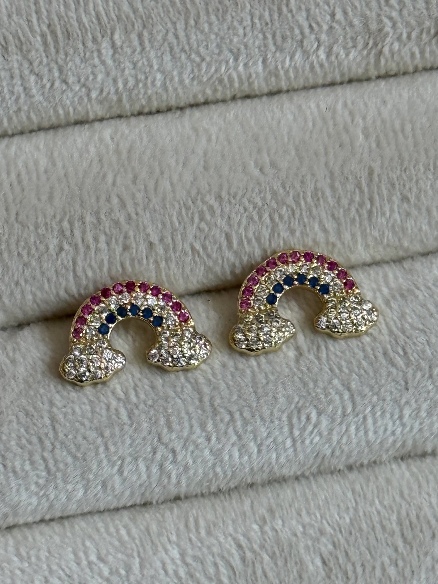 Gold Rengi Gökkuşağı Kadın Küpe