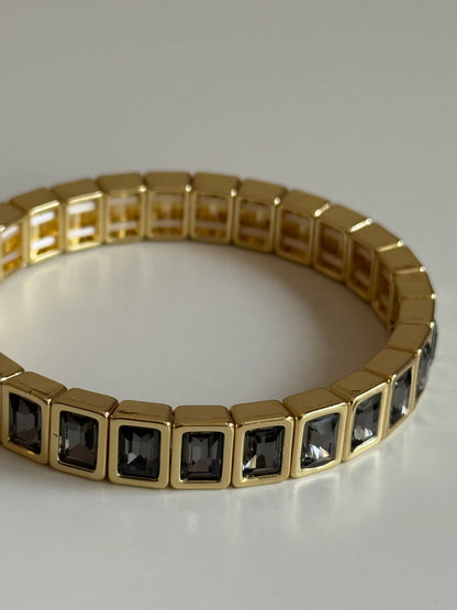 Gold Rengi Büyük Renkli Taşlı Kadın Bileklik