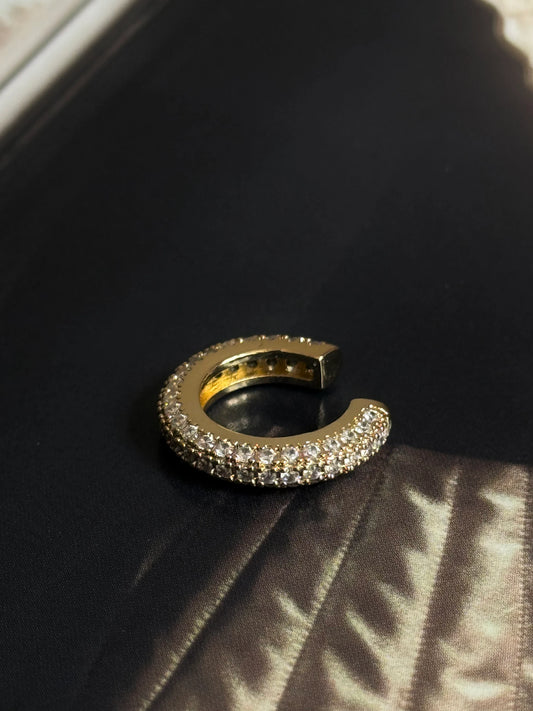 Gold Rengi Taşlı Kıkırdak Kadın Küpe