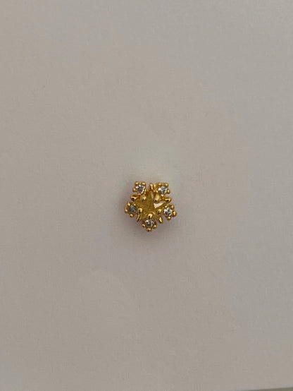 Gold Rengi Zirkon Taşlı Yıldız Piercing