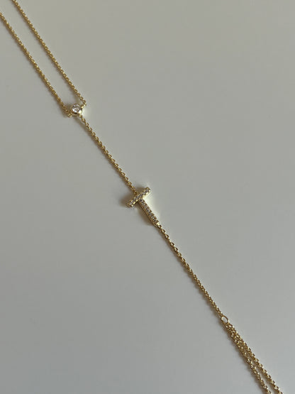 Gold Rengi Zirkon Taşlı Harf Kadın Şahmeran