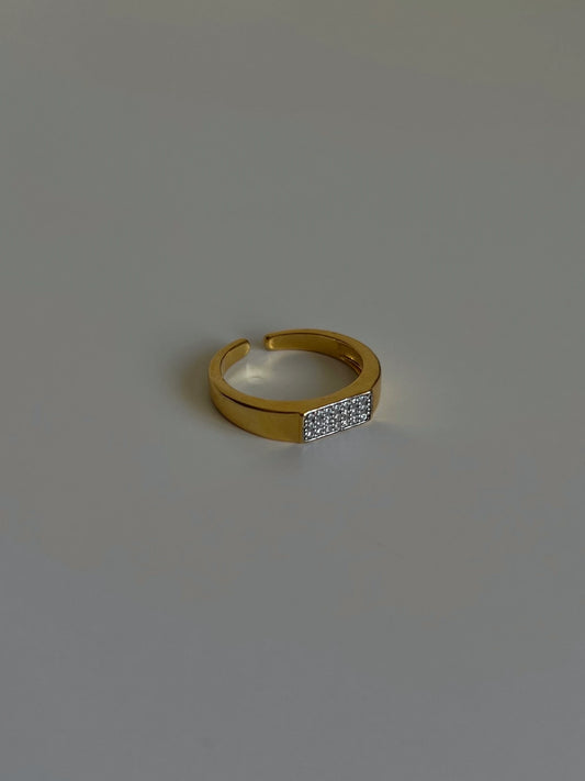 Gold Rengi Zirkon Taşlı Kadın Yüzük