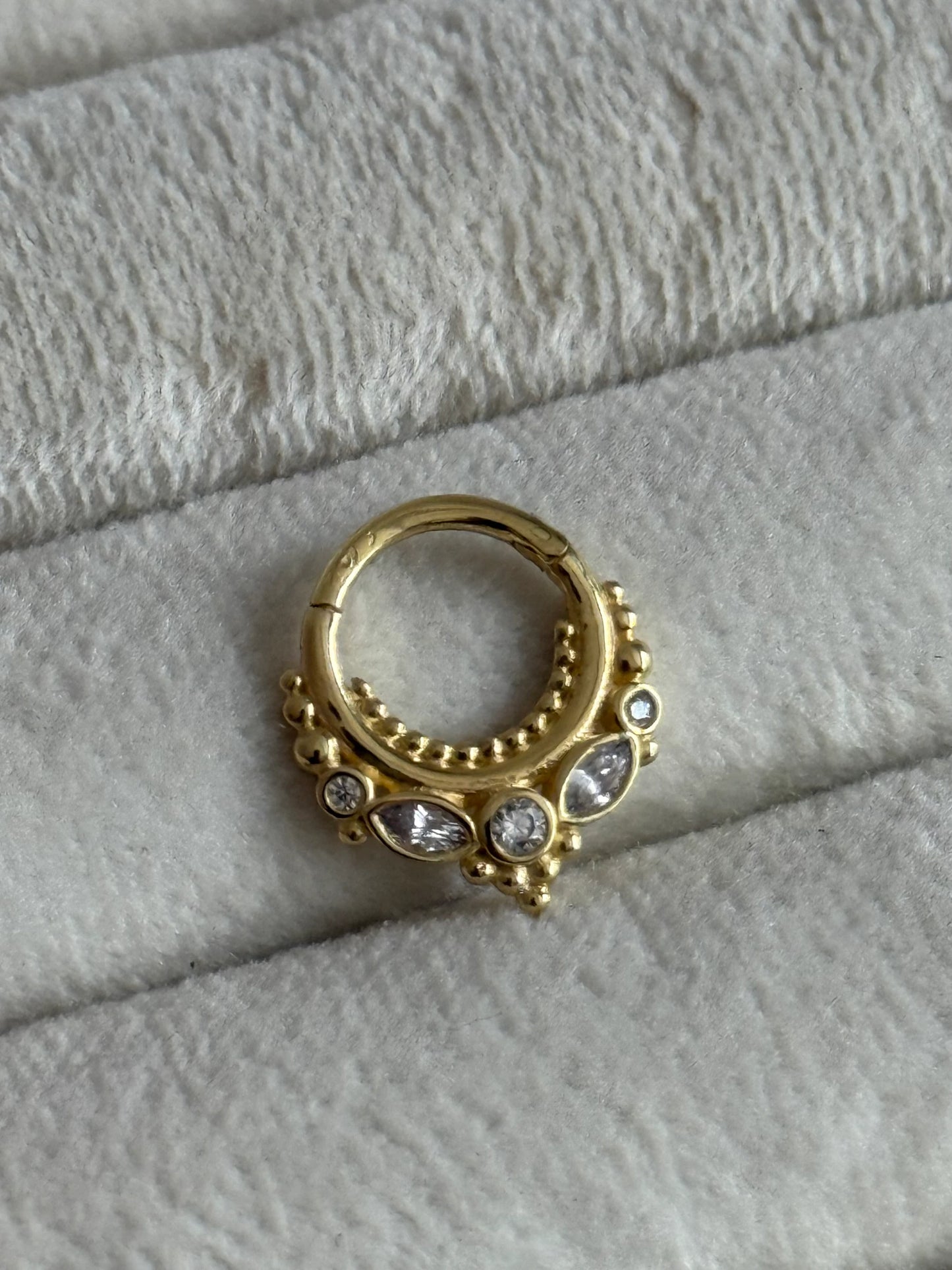 Gold Rengi 925 Ayar Gümüş Daith Piercing