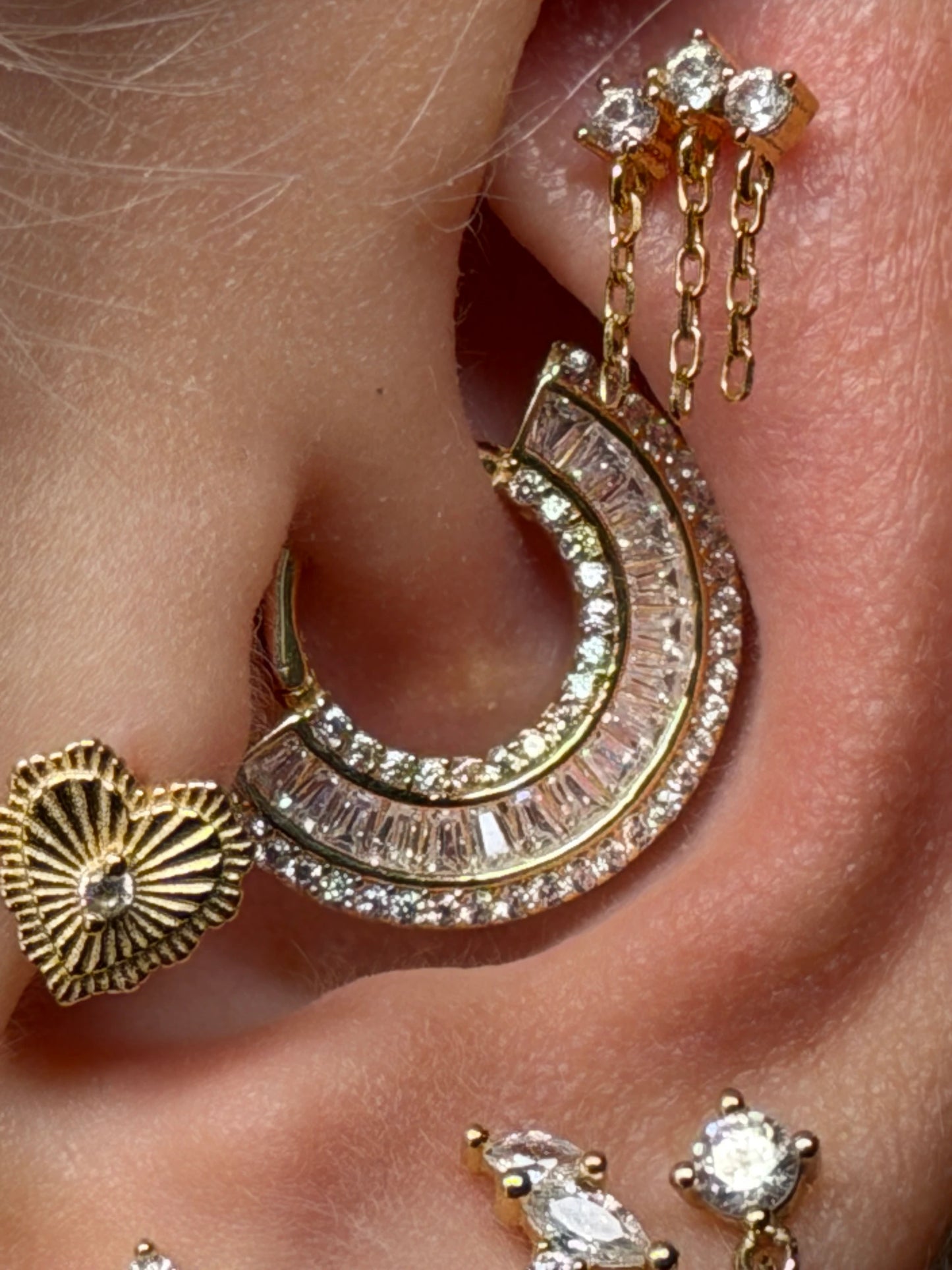 Gold Rengi 925 Ayar Gümüş Daith Piercing