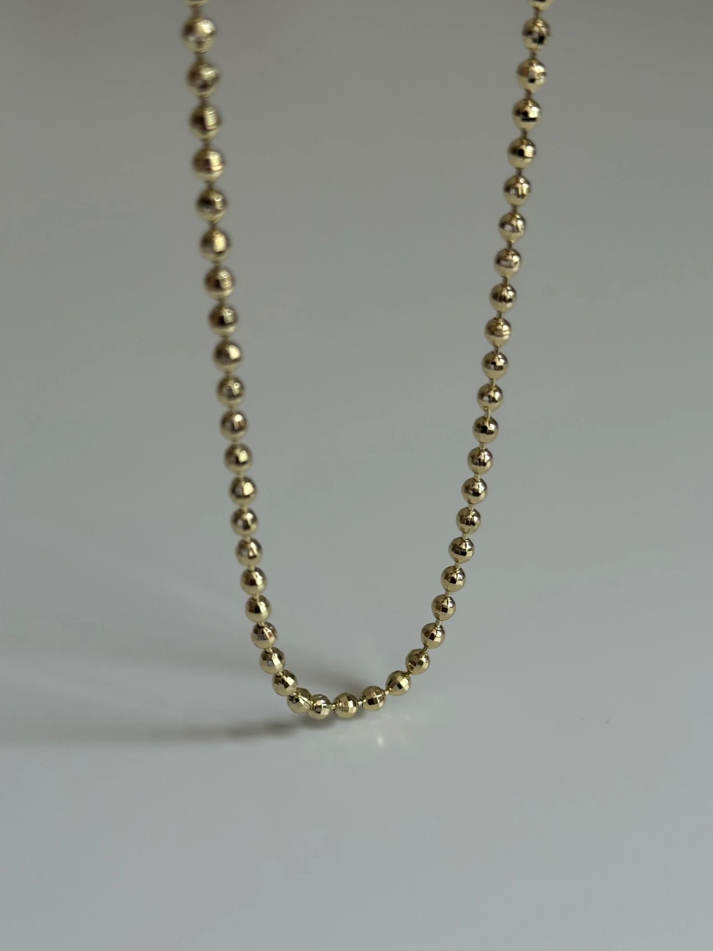 Gold Rengi Top Top Kadın Kolye