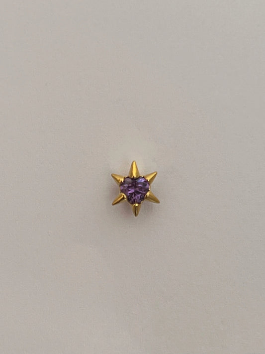 Gold Rengi Mor Zirkon Taşlı Kalp Figürlü Çivili Model Kadın Piercing