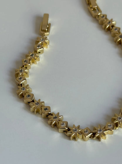 Gold Rengi Yıldız Model Kadın Bileklik