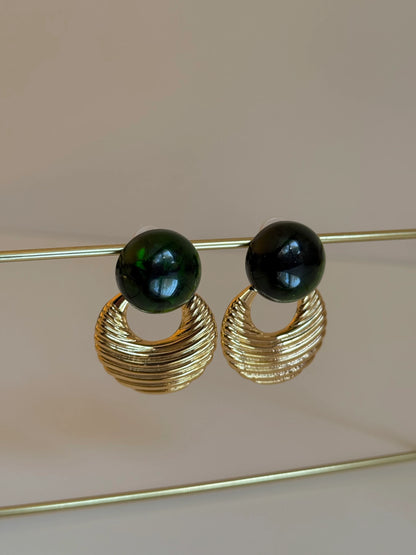 Gold Rengi Renkli Taşlı Kadın Küpe