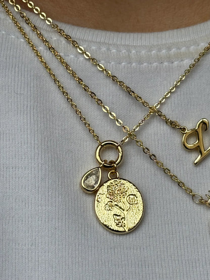Gold Rengi Ağaç Figürlü Yuvarlak Model Kadın Kolye