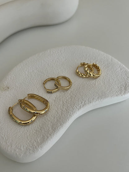 Gold Rengi Zirkon Taş Detaylı Xupıng Halka Kadın Küpe