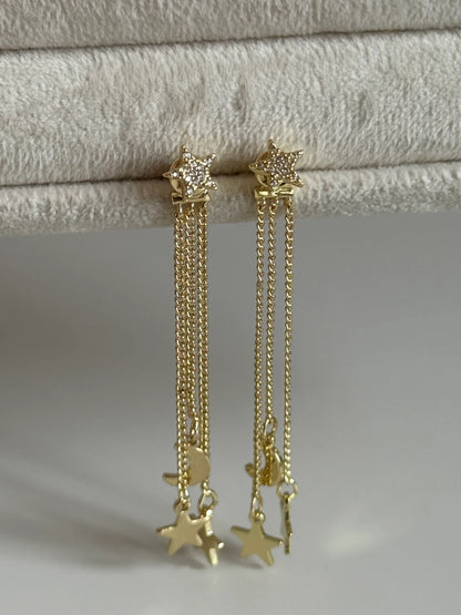 Gold Rengi Ay Ve Yıldız Sallantılı Kadın Küpe